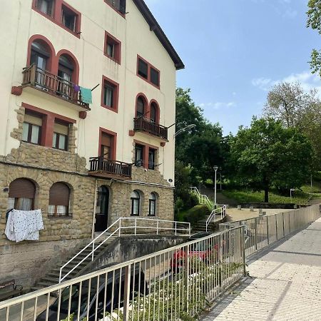 Apartamento Amplio En Donostia-San Sebastian Bagian luar foto