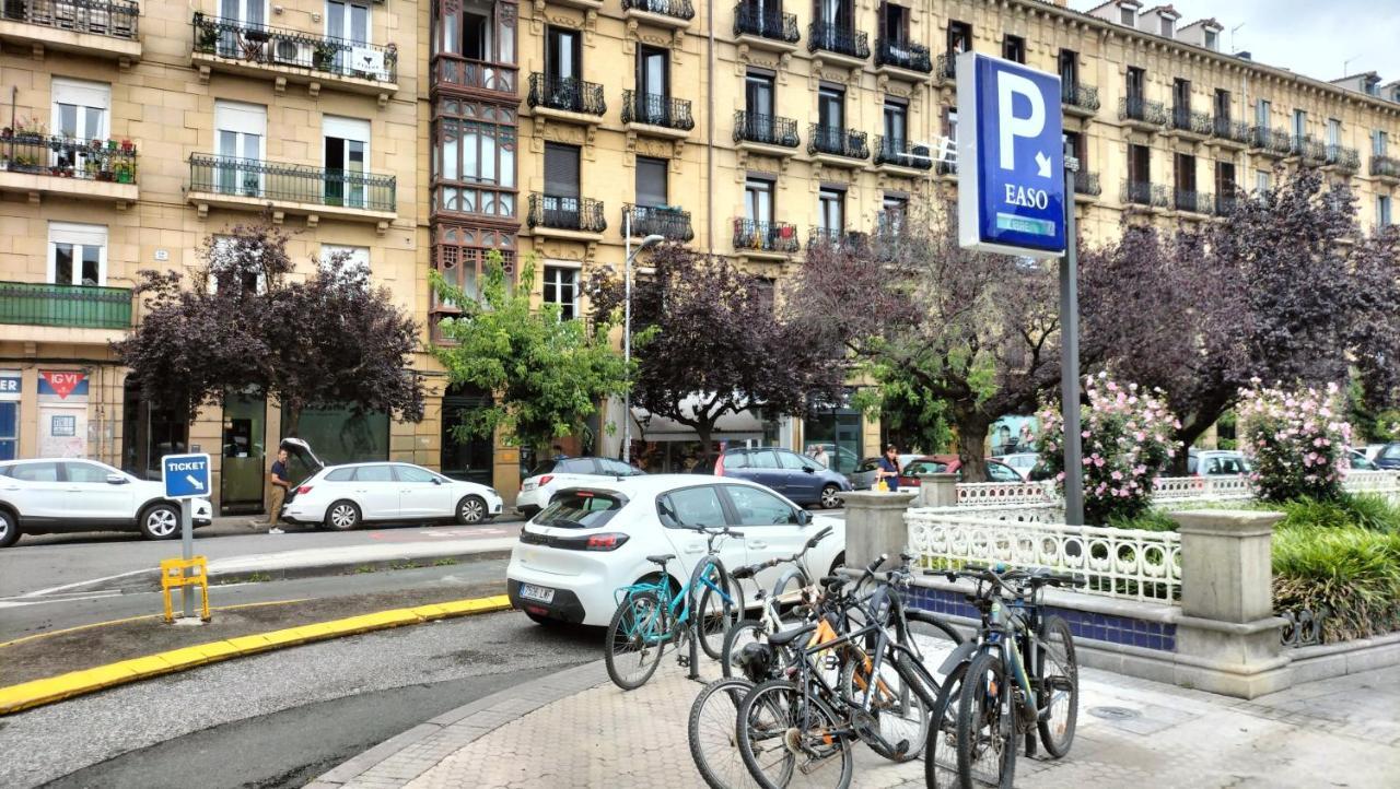 Apartamento Amplio En Donostia-San Sebastian Bagian luar foto